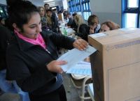 Villa de Merlo elige intendente entre 23 candidatos