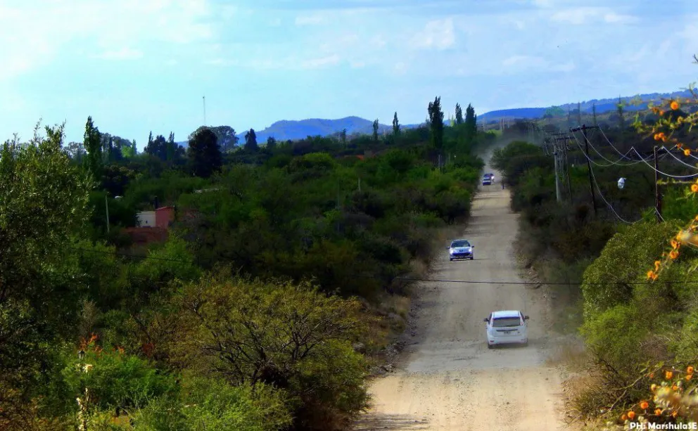 Pavimentarán el camino entre Cerro de Oro y Carpintería