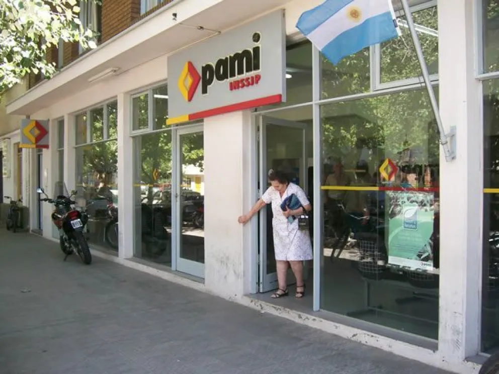 La medida de fuerza, que se extenderá por tres días, incluye un estado de alerta y movilización en todo el país. 