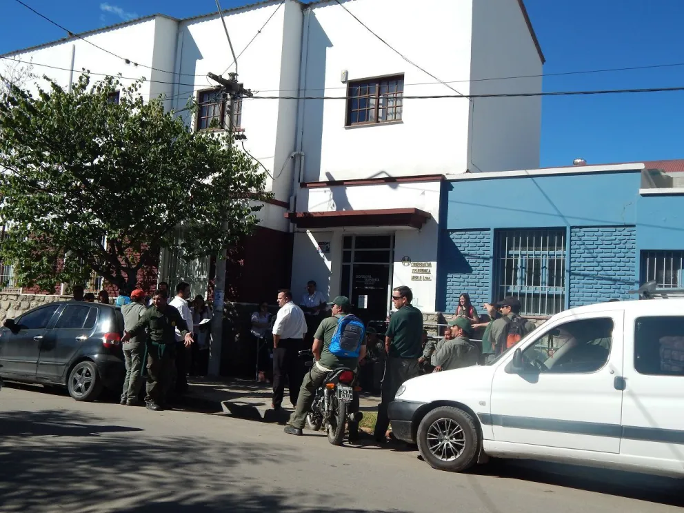 Trabajadores de la cooperativa adhieren al paro
