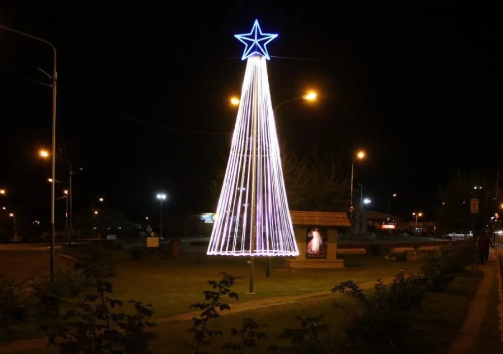 Según los pronósticos, la jornada comenzará con ambiente caluroso y húmedo, mientras que durante la tarde se espera un aumento de la nubosidad, con probabilidad de chaparrones.