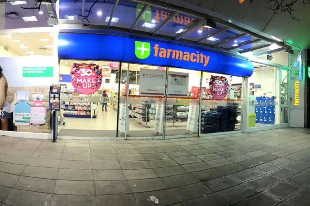 Preocupación en las farmacias: el nuevo convenio con PAMI favorecerá a Farmacity