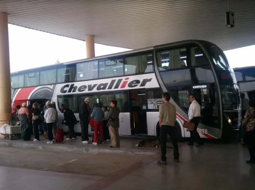 La empresa Chevallier incorporó un nuevo servicio de larga distancia que conectará de manera directa la ciudad de Rosario con la Villa de Merlo durante todo el mes de julio.