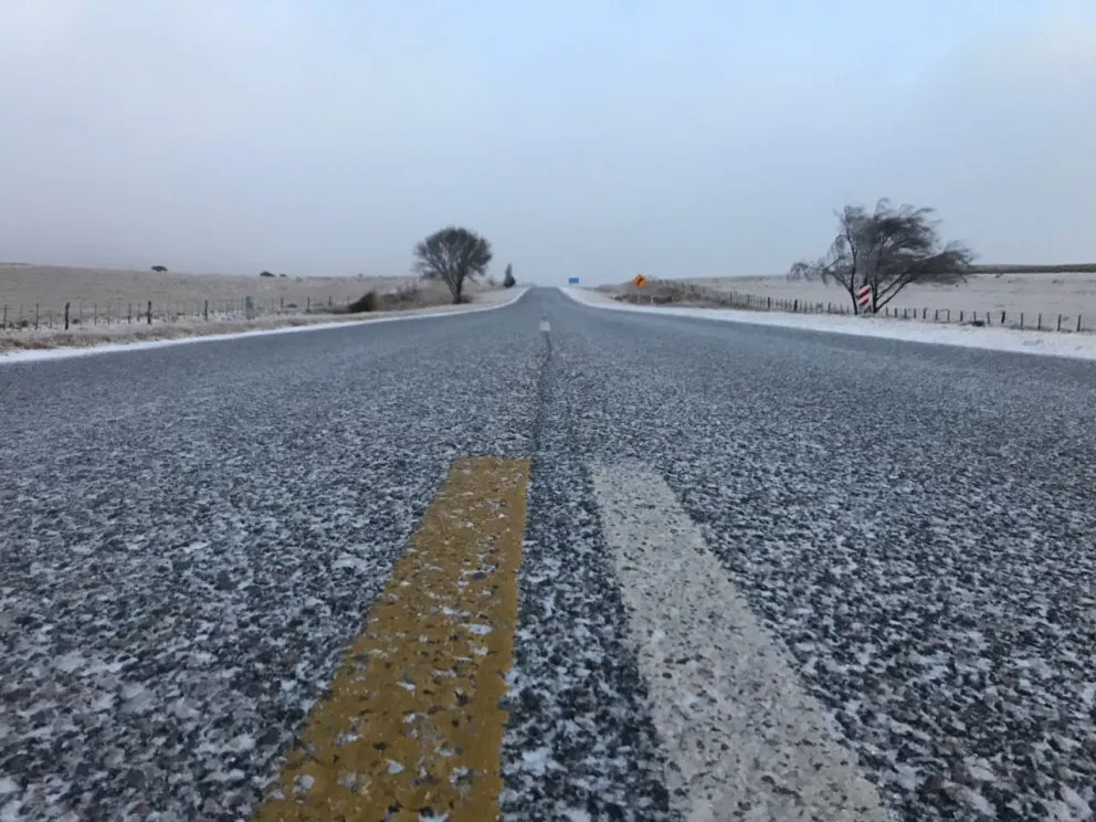 Recomiendan circular con precaución por la formación de hielo en las ...