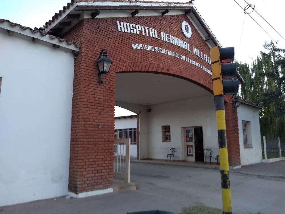 El hombre fue trasladado al hospital de Villa Dolores, donde se confirmó su deceso.