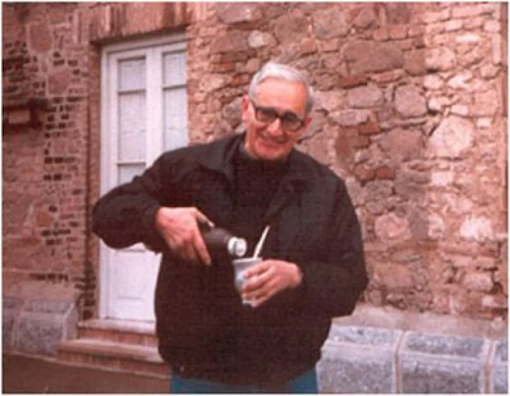 Padre Pablo Tissera, gestor de un Merlo diferente.
