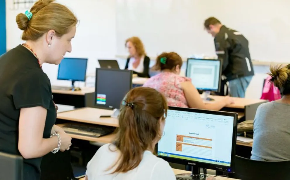 Inscripciones abiertas para carreras virtuales y semipresenciales en Universidad de La Punta