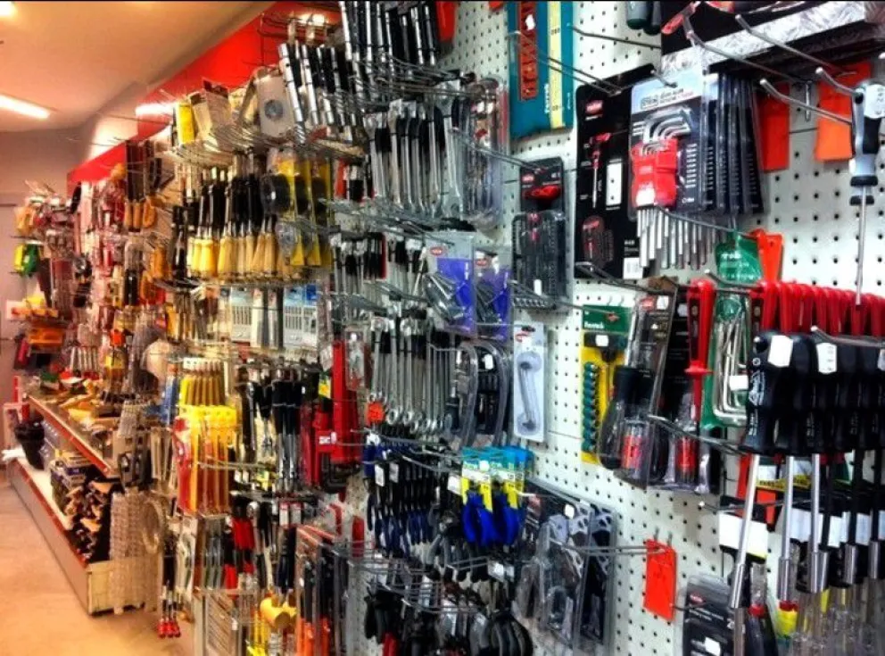 ¿Cómo funcionarán los locales de venta de insumos, materiales de construcción y repuestos?