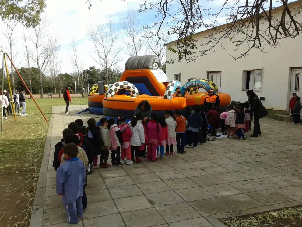 Los Molles: la escuela 237 sin clases por falta de limpieza