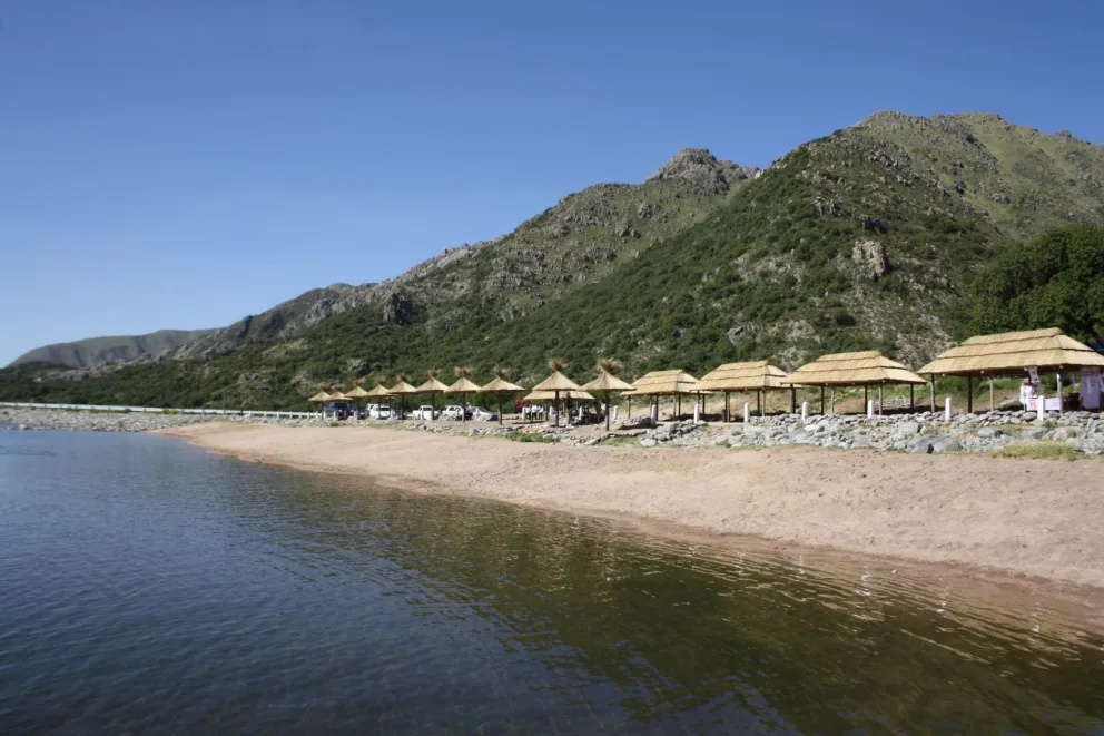 Bono contribución en el ingreso al Dique Piscu Yaco