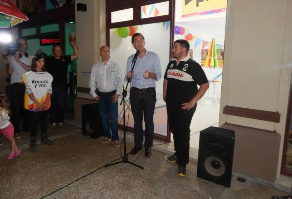 El PRO inauguró local partidario en Villa de Merlo