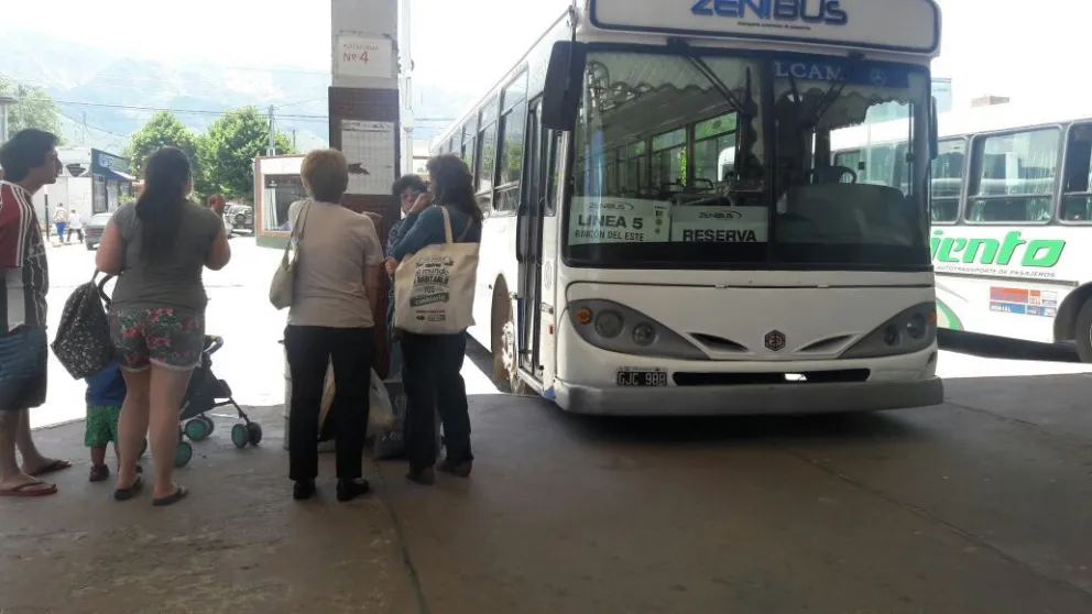 Con servicio limitado