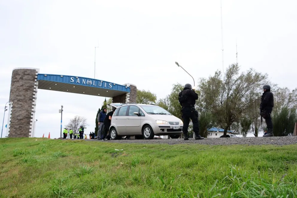 Controles en el ingreso y egreso de San Luis