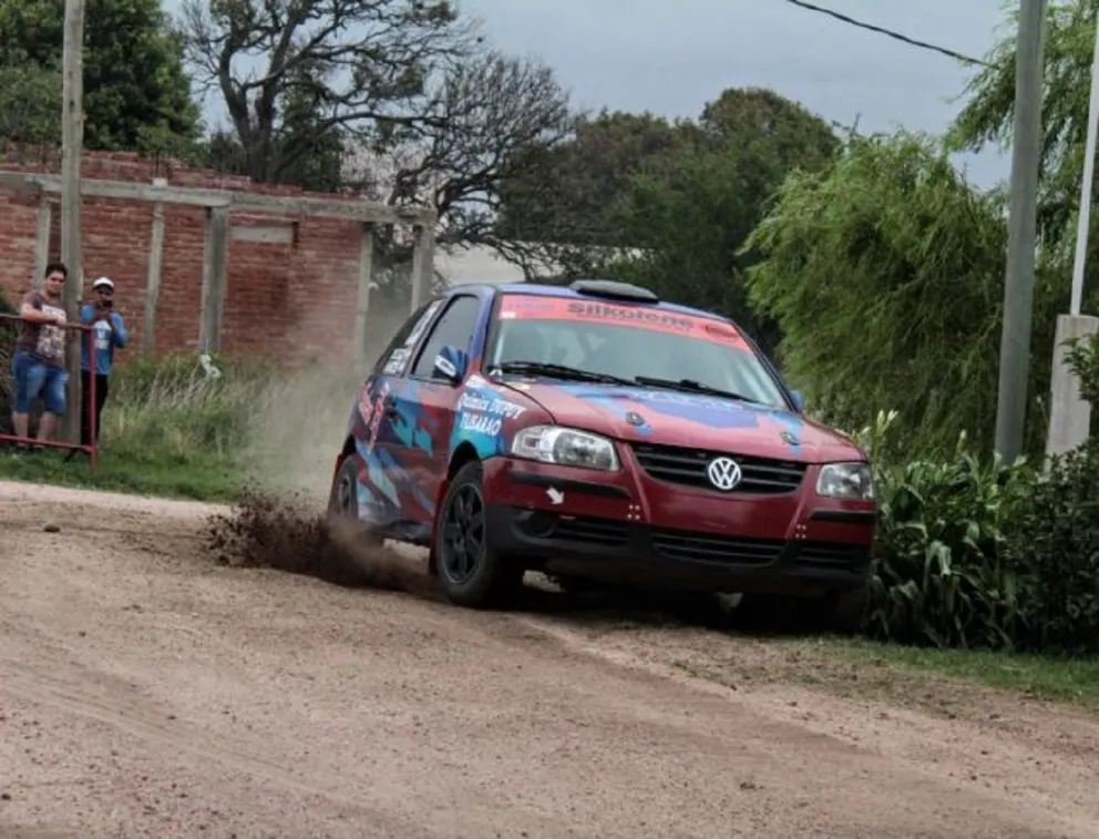 El Rally de Villa Larca tendrá este viernes por la tarde su prueba clasificatoria y por la noche su largada simbólica en la Plaza Principal. (Foto: Archivo)